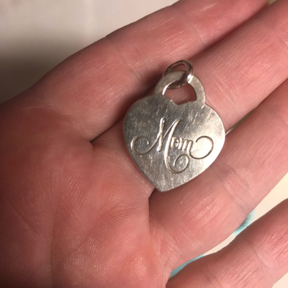 Authentic Tiffany and company mom heart pendant - Picture 3 of 3